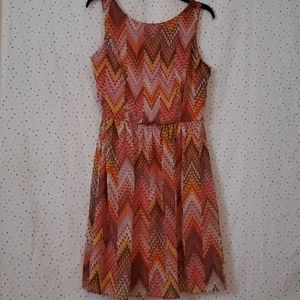 Sleeveless Dress Zigzag print high waist Peach